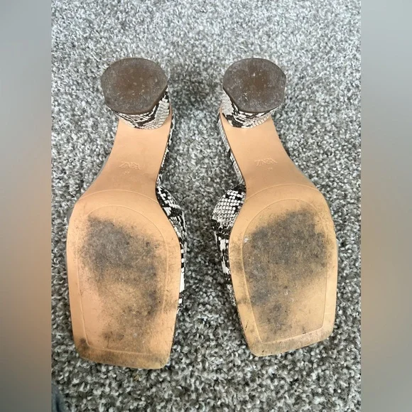 Zara Sandal- 1 1/2" Heels in Python color, Size 8. - Picture 13 of 16